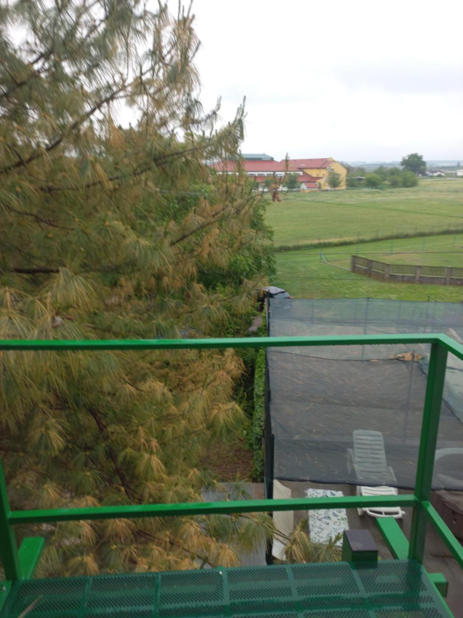 Hostel Bata Kanjiza Exterior photo